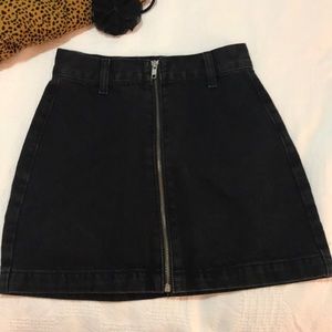 Topshop black zip front jean skirt. Size 0 petite. Perfect condition.